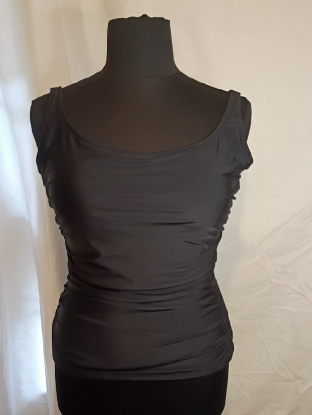 Women's Black Scoop Neck Ruched Tank Top 2XL